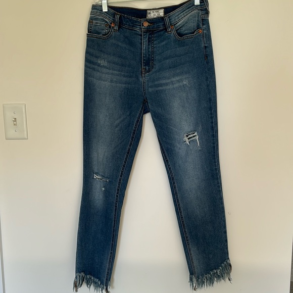 Free People Denim - Free People Frayed Hem Jeans Size 28 NWOT
